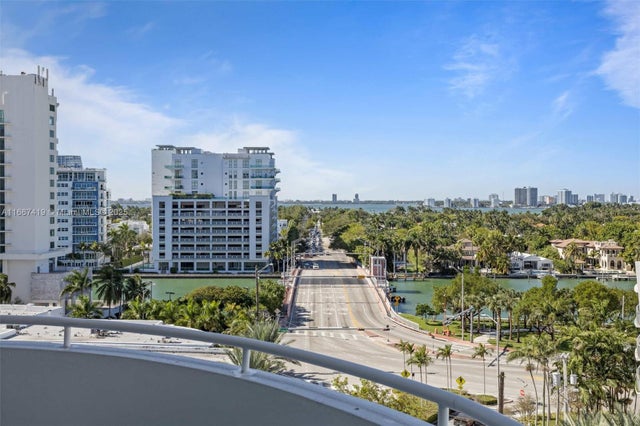 5 of 28 - 6301 Collins Ave 1005, Miami Beach, FL