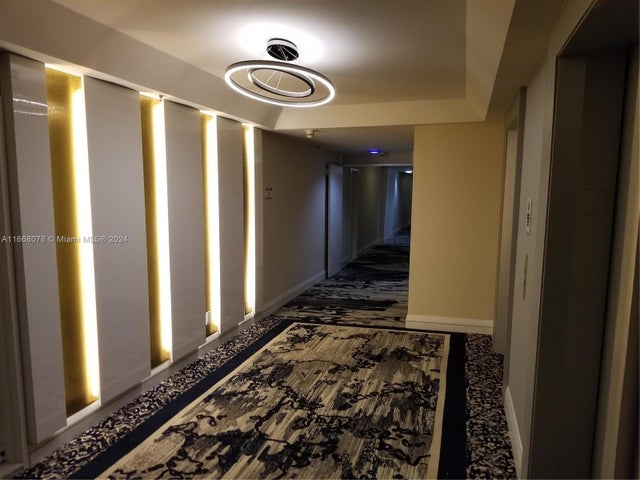 2 of 18 - 5161 Collins Ave 1715, Miami Beach, FL