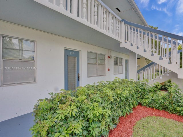 1 of 44 - 154 Markham H 154, Deerfield Beach, FL