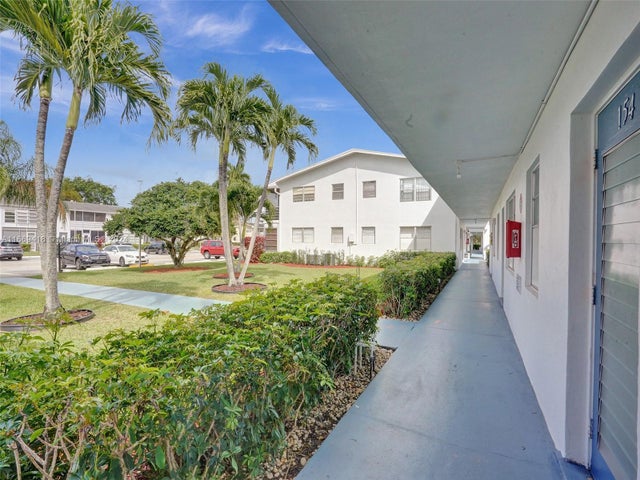3 of 44 - 154 Markham H 154, Deerfield Beach, FL