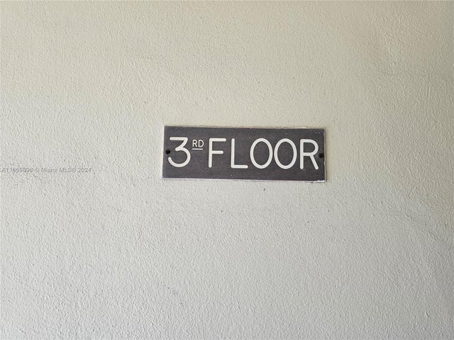3 of 29 - 200 Ne 12th Ave 5c, Hallandale Beach, FL