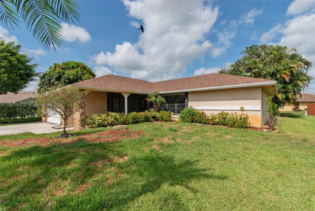 2 of 32 - 5123 Chelan Way, Lake Worth, FL