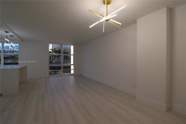 2 of 30 - 210 172nd St 332, Sunny Isles Beach, FL