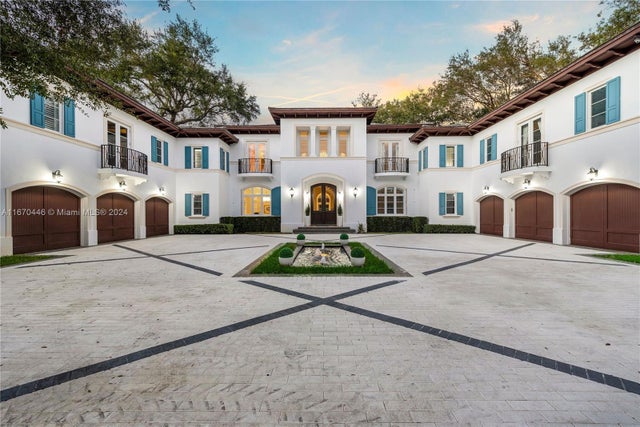 2 of 64 - 5225 Fairchild Way, Coral Gables, FL