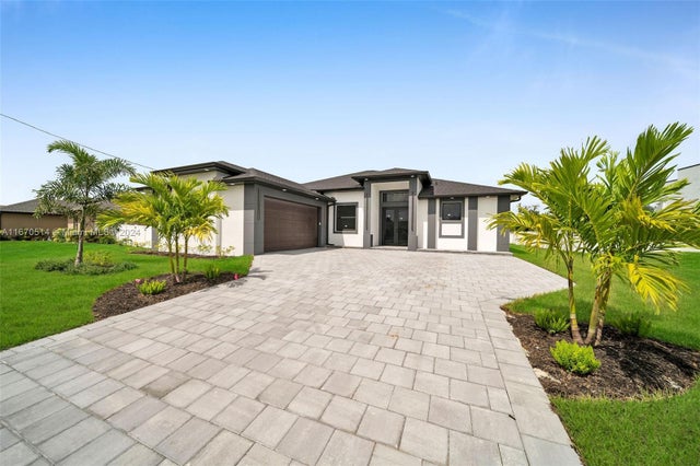 1 of 47 - 447 Sw 6th St, Other City - In The State Of Florida, FL