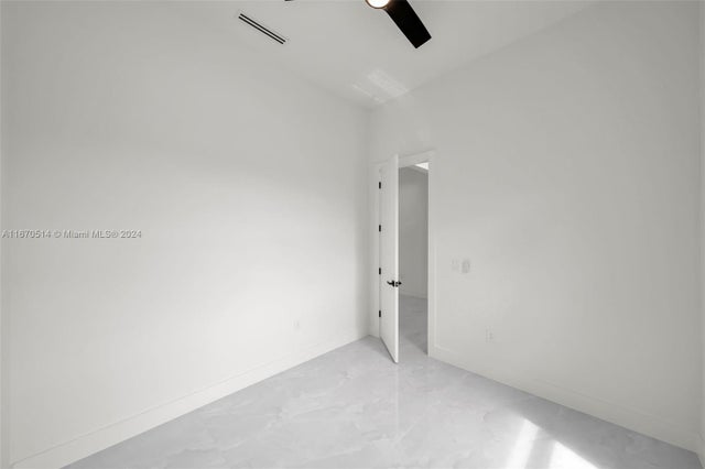 5 of 47 - 447 Sw 6th St, Other City - In The State Of Florida, FL