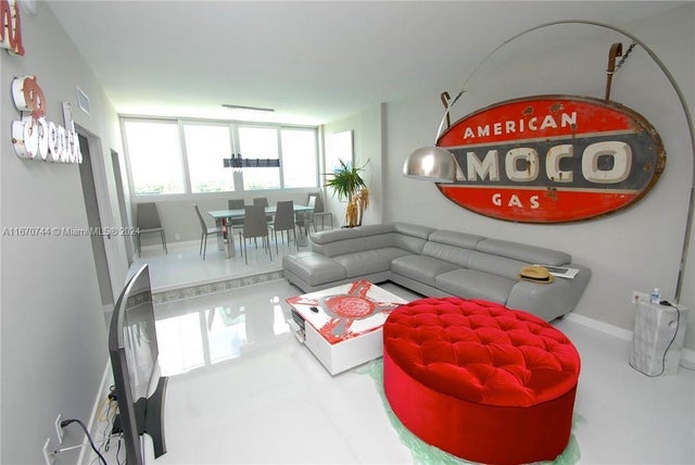 1 of 19 - 800 West Ave Ph27, Miami Beach, FL