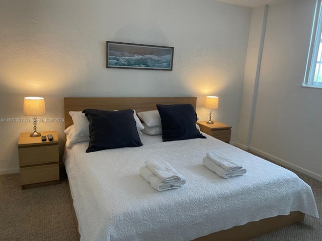 5 of 11 - 19370 Collins Ave 222, Sunny Isles Beach, FL