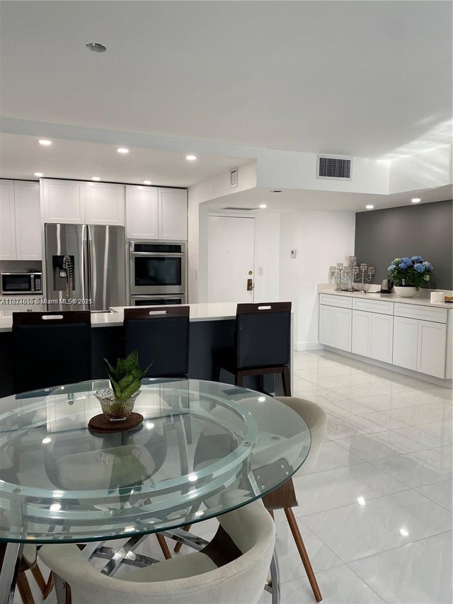 4 of 38 - 3800 S Ocean Dr 415, Hollywood, FL