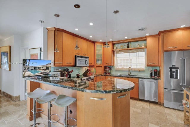 4 of 22 - 430 Miller Rd, Coral Gables, FL
