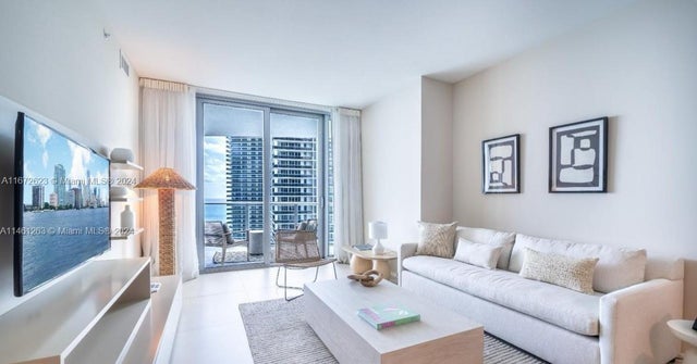4 of 22 - 4111 S Ocean Dr 3007, Hollywood, FL