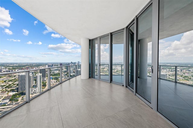 2 of 63 - 851 Ne 1st Ave Ph 5402, Miami, FL