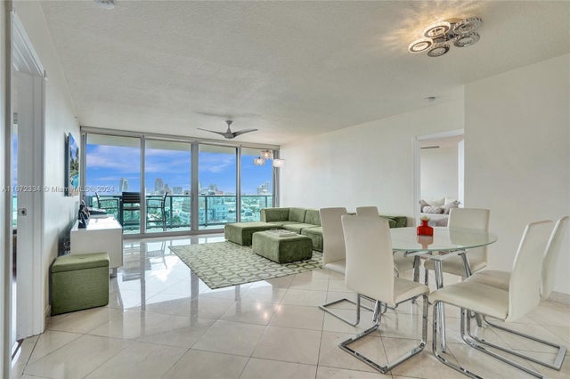 3 of 29 - 1455 Ocean Dr 1203, Miami Beach, FL