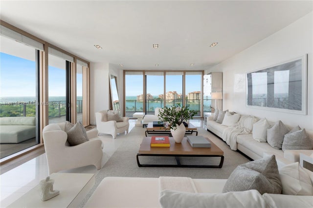 2 of 35 - 800 S Pointe Dr 901, Miami Beach, FL
