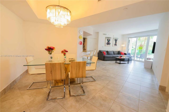 4 of 30 - 19900 E Country Club Dr 307, Aventura, FL