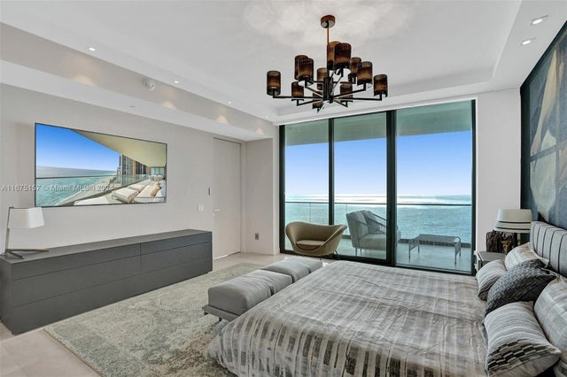 3 of 86 - 18975 Collins Ave 2001, Sunny Isles Beach, FL