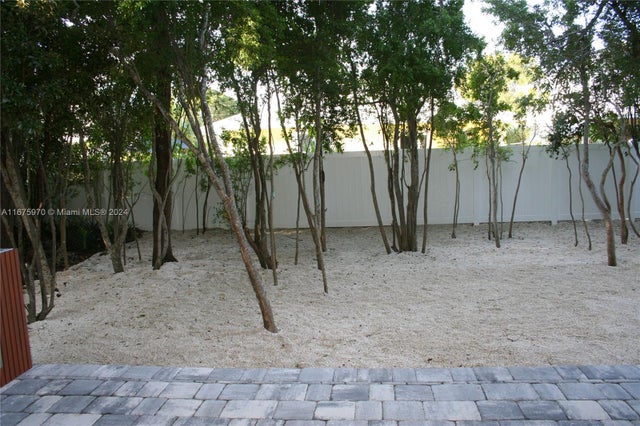5 of 44 - 20 Coral Dr, Key Largo, FL