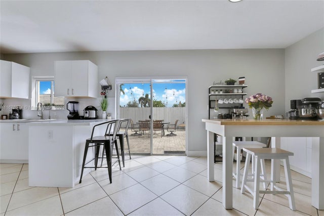5 of 23 - 3891 Sw 147th Ave 11, Miami, FL