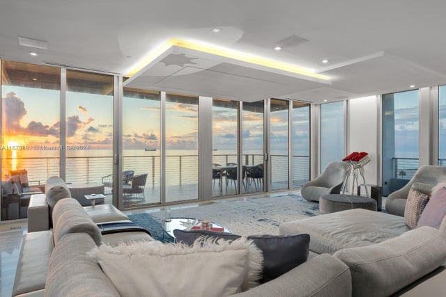 2 of 33 - 3651 Collins Ave 800, Miami Beach, FL