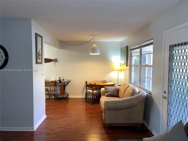 5 of 37 - 1904 Bermuda Cir G1, Coconut Creek, FL