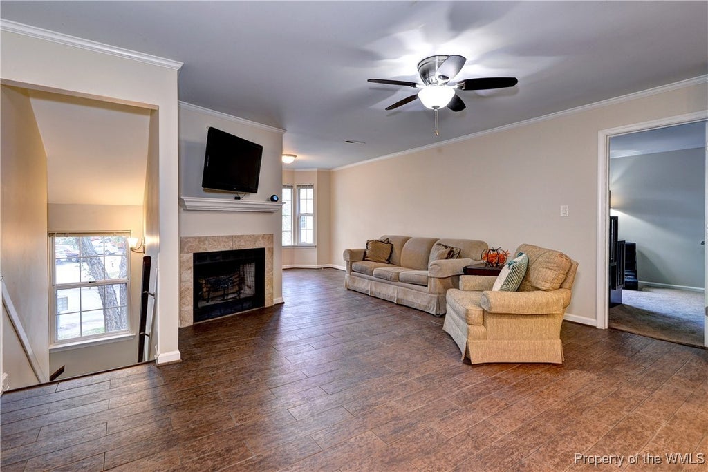 102 Marshall Way I, Williamsburg Property Listing MLS® 2403200