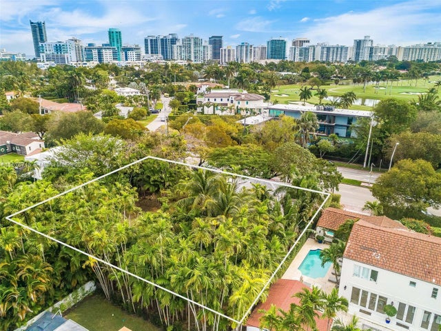 3 of 11 - 6080 Alton Rd, Miami Beach, FL