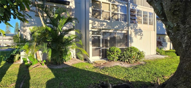 3 of 31 - 7827 Golf Cir Dr 101, Margate, FL