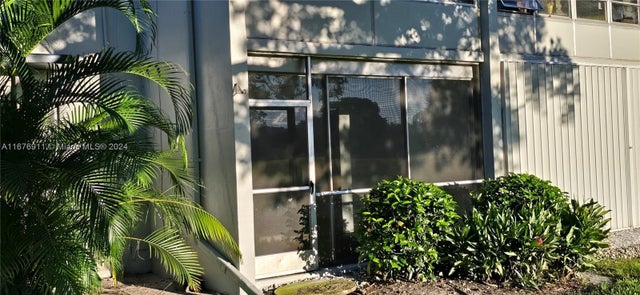 4 of 31 - 7827 Golf Cir Dr 101, Margate, FL