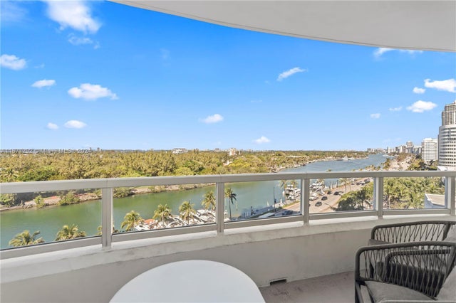 5 of 60 - 4401 Collins Ave 915, Miami Beach, FL