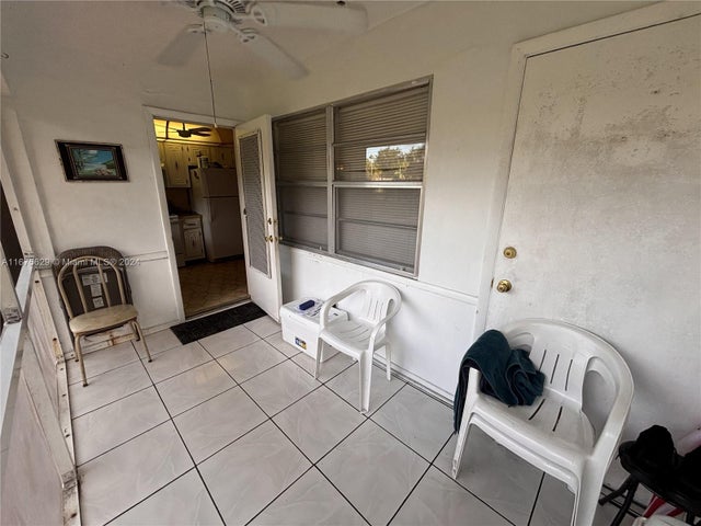 5 of 16 - 5300 Washington St U103, Hollywood, FL