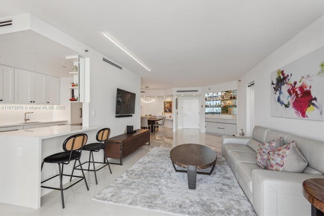 5 of 31 - 3000 Island Blvd 2404, Aventura, FL