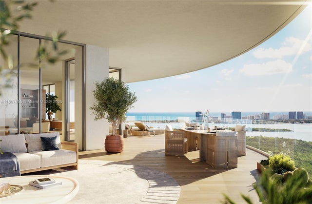 4 of 17 - 2411 Laguna Circle 705, North Miami, FL