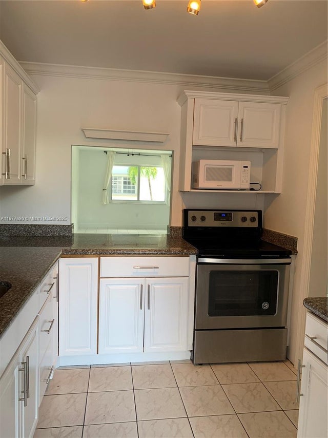 5 of 21 - 251 Galen Dr 204e, Key Biscayne, FL