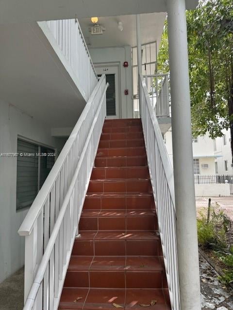 3 of 31 - 835 Meridian Ave 12-a, Miami Beach, FL