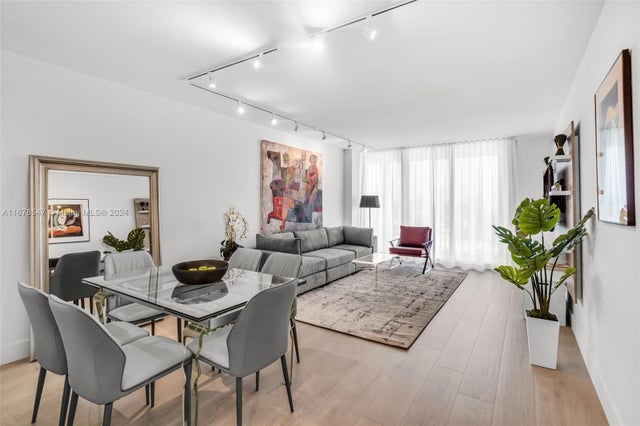 2 of 29 - 1500 Ocean Dr 1109, Miami Beach, FL