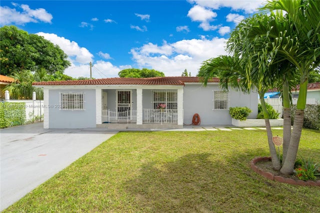 2 of 25 - 821 Nw 40th Ave, Miami, FL
