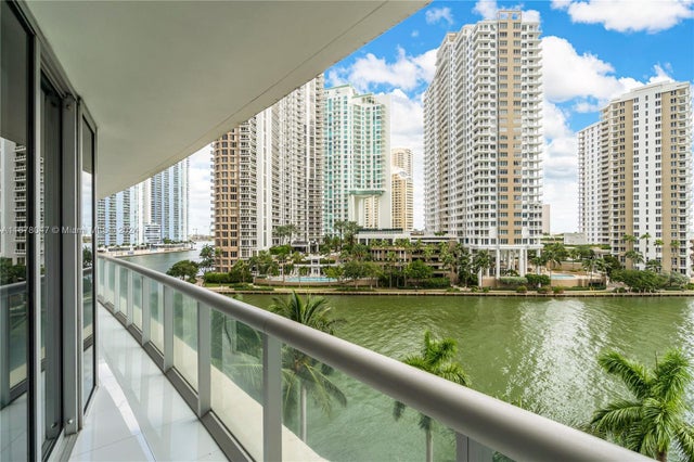 1 of 37 - 495 Brickell Ave Bay607, Miami, FL