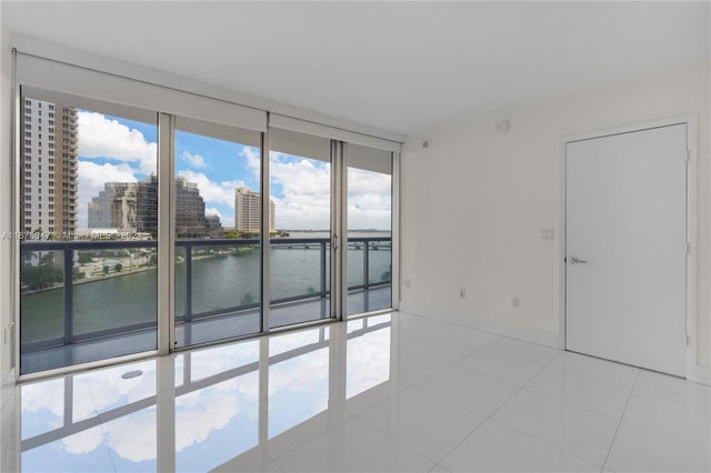 2 of 37 - 495 Brickell Ave Bay607, Miami, FL