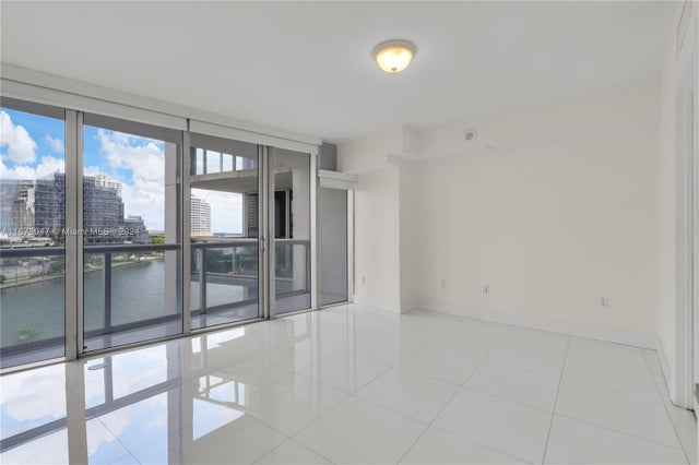 3 of 37 - 495 Brickell Ave Bay607, Miami, FL