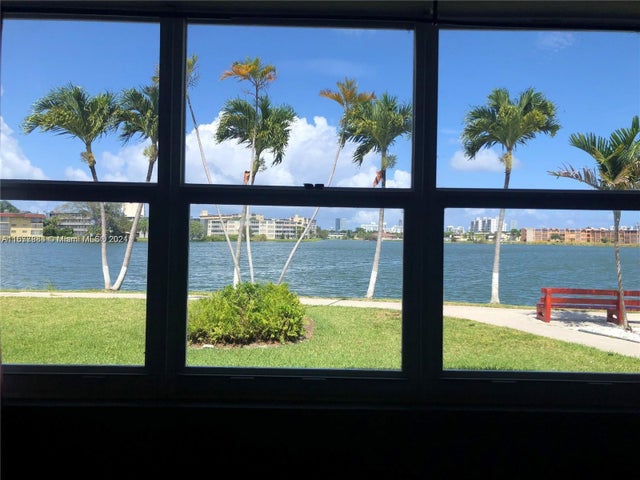 2 of 13 - 18707 Ne 14th Ave 534, Miami, FL
