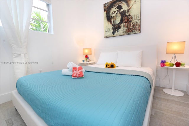 4 of 6 - 811 Jefferson Ave 201, Miami Beach, FL
