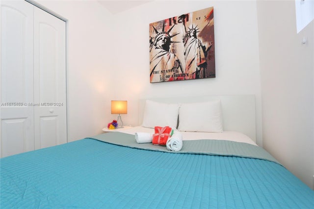 5 of 6 - 811 Jefferson Ave 201, Miami Beach, FL