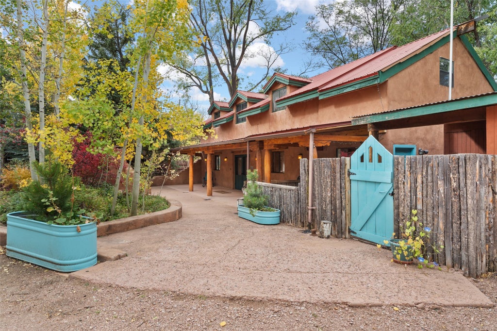 13 Cerro Azul, Santa Fe Property Listing MLS® 202403607