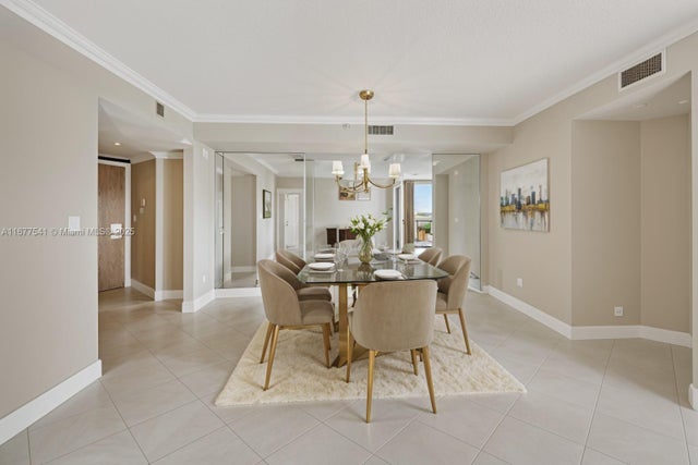 3 of 73 - 20185 E Country Club Dr 2209, Aventura, FL