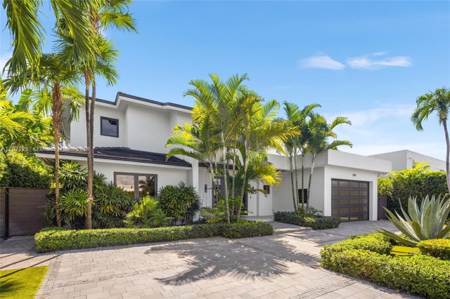 3 of 64 - 2370 Bayview Ln, North Miami, FL