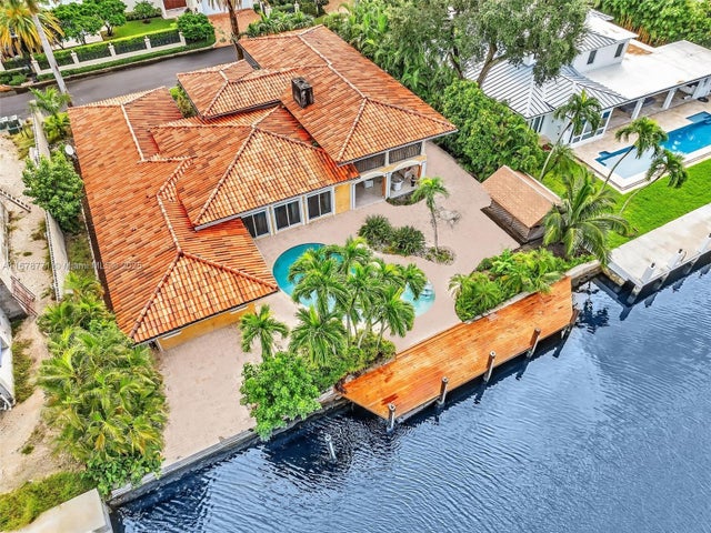 1 of 87 - 449 Isle Of Palms Dr, Fort Lauderdale, FL