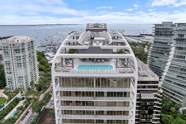 1 of 44 - 2678 Tigertail Ave Ph1, Miami, FL
