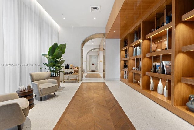 4 of 44 - 2678 Tigertail Ave Ph1, Miami, FL