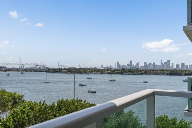 3 of 21 - 1000 West Ave 628, Miami Beach, FL
