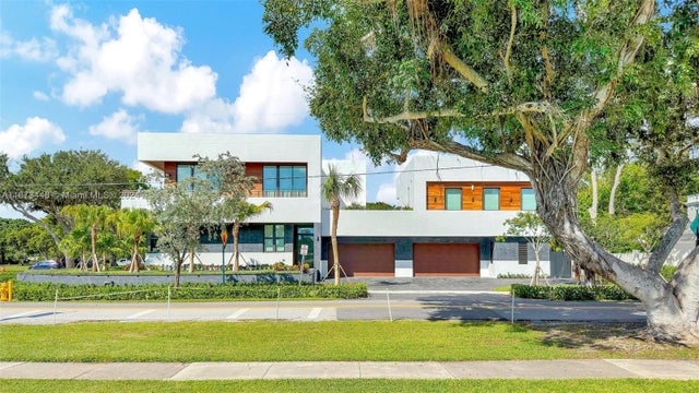 4 of 58 - 9860 Ne 5th Avenue Rd, Miami Shores, FL